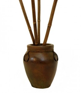 bamboo-pole-black-pot